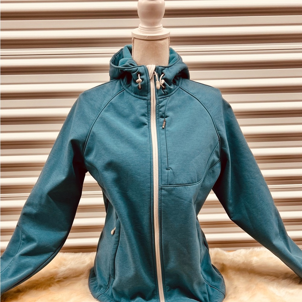 Women’s Hooded Soft Shell Jacket